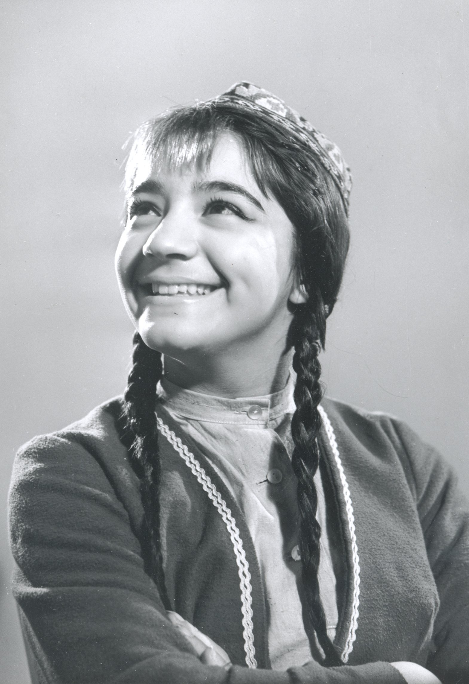 В роли Девочки, «Материнское поле», реж. Б. Львов-Анохин, 1964