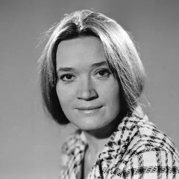 Людмила Полякова